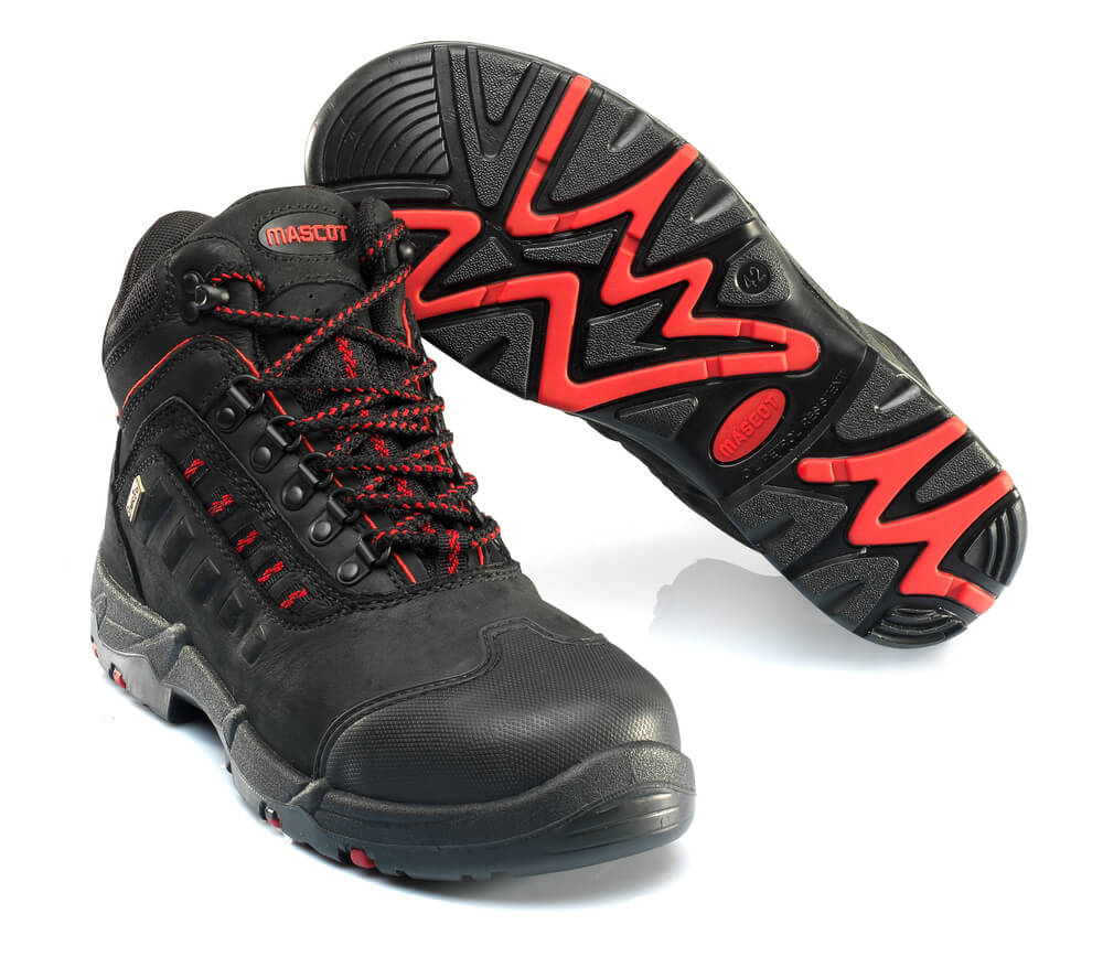 F0025-901-0902 Safety Boot - black/red